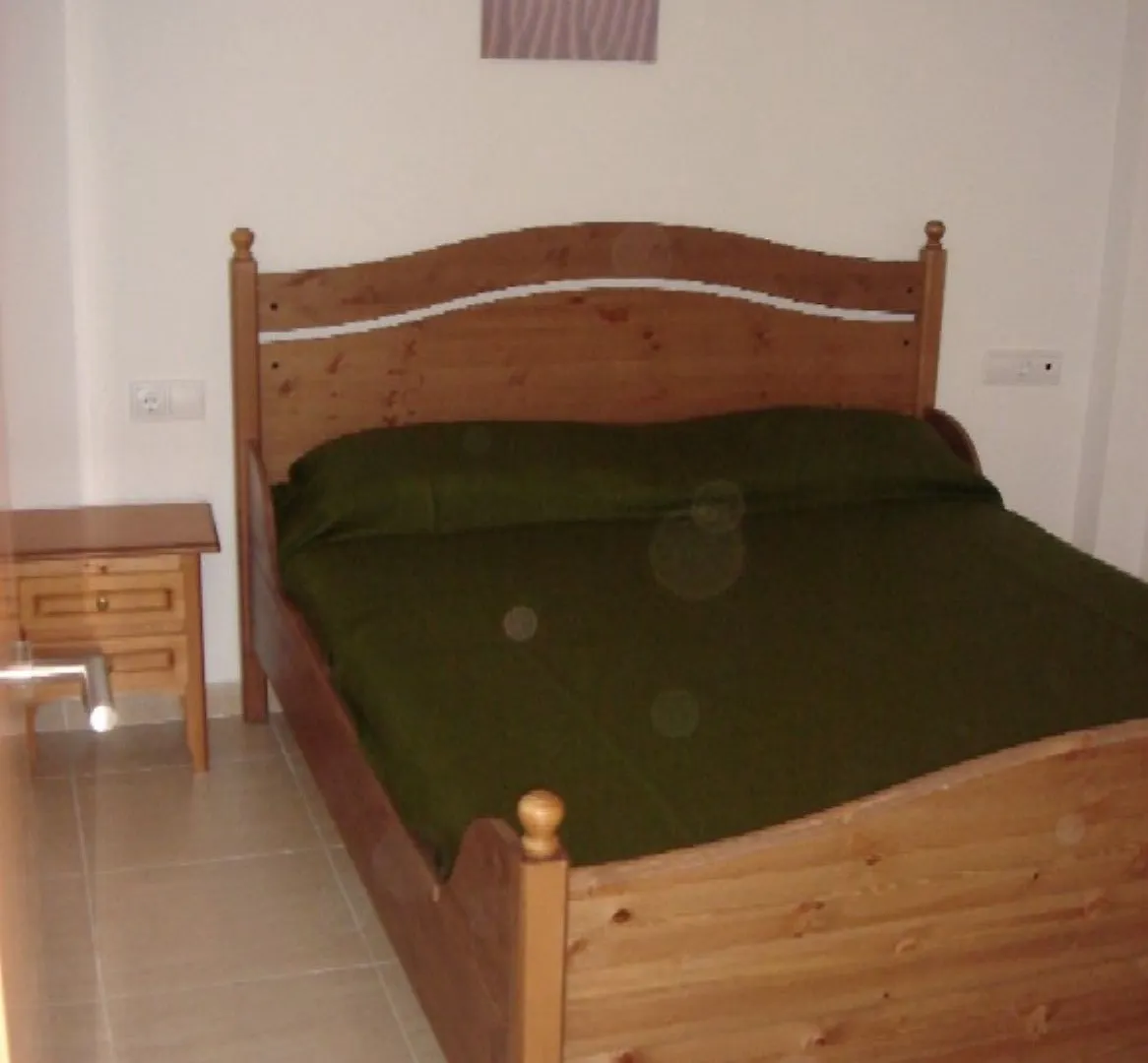 Magnolia Apartments يوريت دي مار فندق